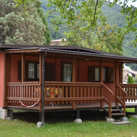 Camping Hotel Au Lac De Como-3