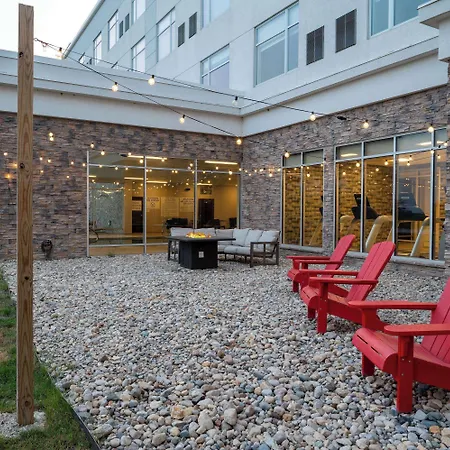 Wyndham Westfield-3