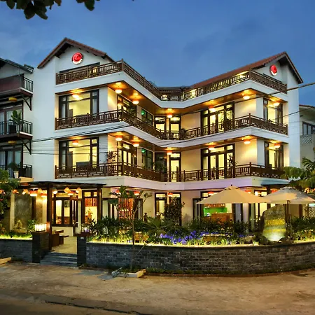Threeway Riverside Villa-3