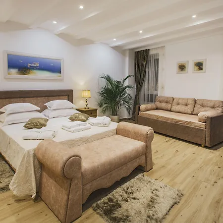 Heritage Hotel Dea Hvar-3