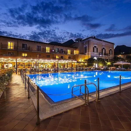 Hotel Antico Monastero-3
