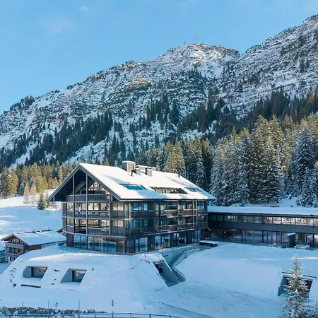 New Hotel Kristberg In Lech With Spa, Outdoor Pool And View-2