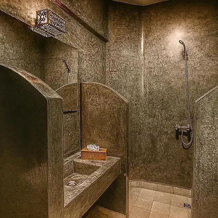 Riad 111-2