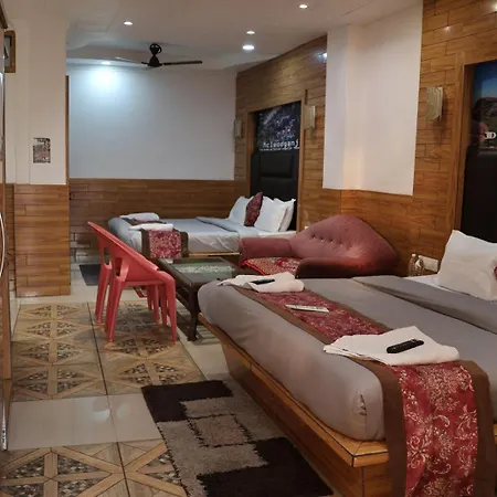 Lord Krishna Boutique Stay-3
