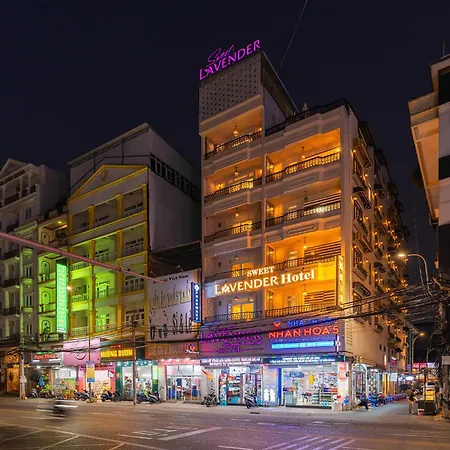 Sweet Lavender Hotel - Ngay Cho Dem Da Lat-2
