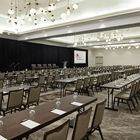 Halifax Marriott Harbourfront Hotel-3