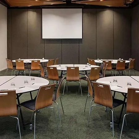 Novotel Auckland Airport-3