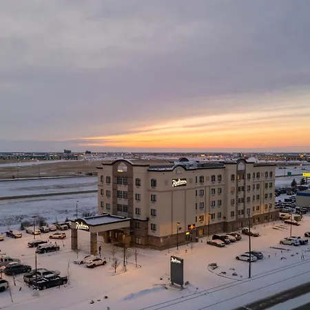 Radisson Hotel Edmonton Airport-3