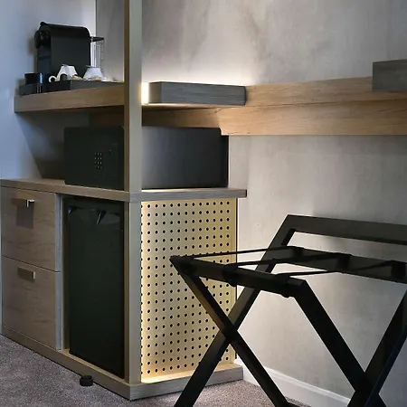 Golden Tulip Reims Bezannes-2
