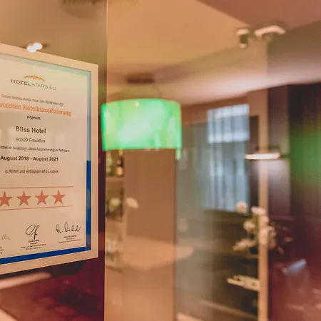 Hotel Bliss-3