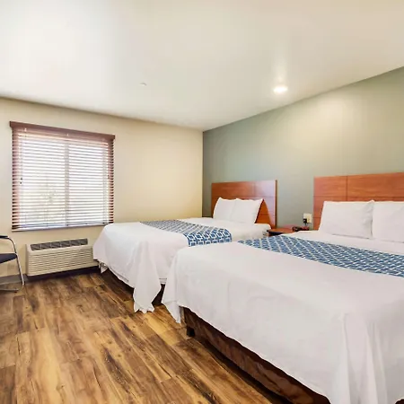 Econo Lodge Burlington I-70-3