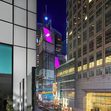 Hilton Garden Inn New York/Times Square Central-3