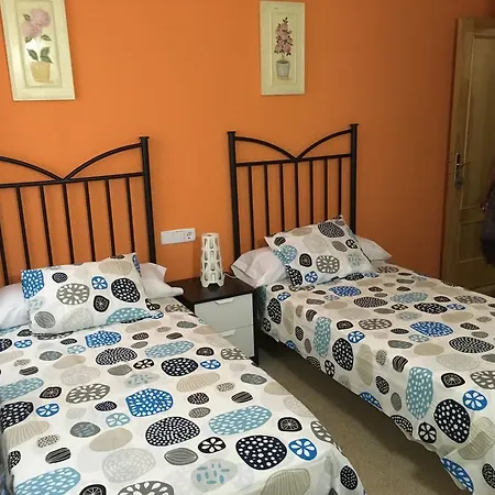 Hostal Tres Cantos-2
