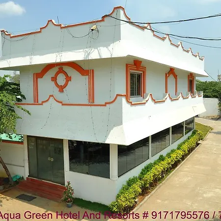Aqua Green Hotel And Resort-2