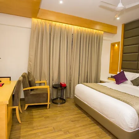 Varju Villa-2