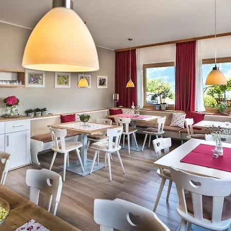 Niederhof life-3