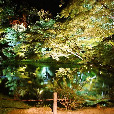 Gion Ryokan Karaku-3