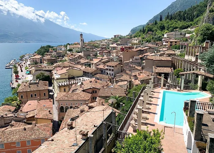 Hotel Castell - Montagnoli Group