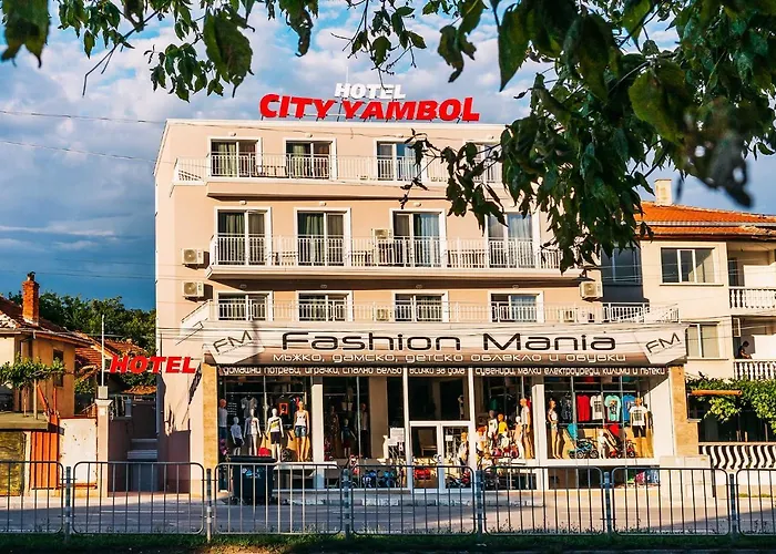 Family Hotel - City Hotel Yambol