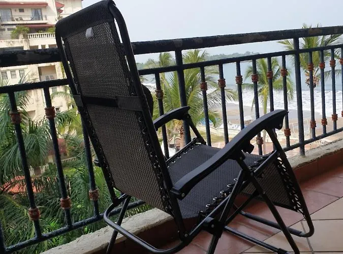 Apartemen Marbella Anyer Tower Sadewa Lt 5 View Kolam Renang & Laut