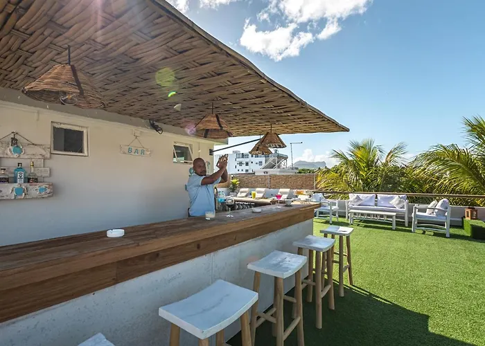 Seastar Hotel