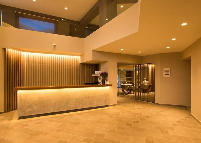 Parasol Luxury Hotel & Suites Adults Only