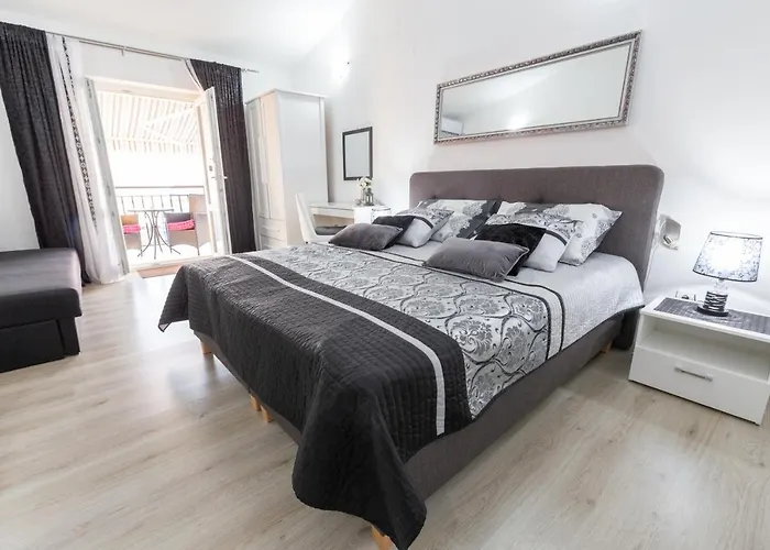Beautiful Sea View 6 Luxury Studio Danijela