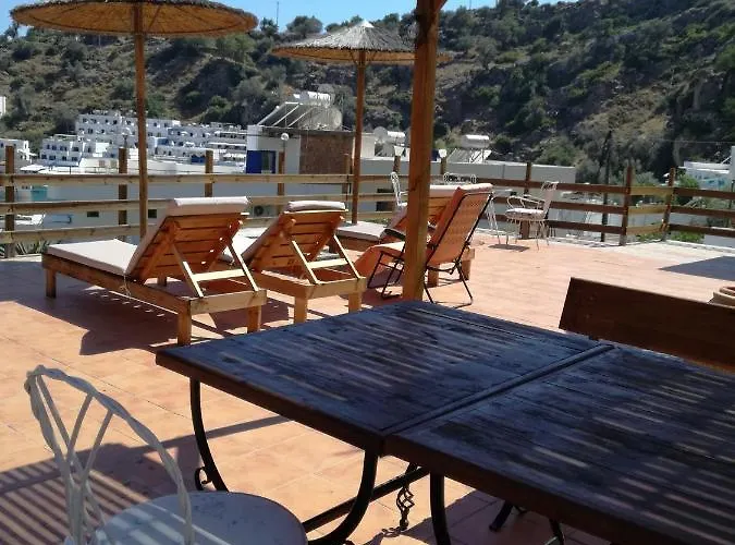 Oasis Hotel Loutro