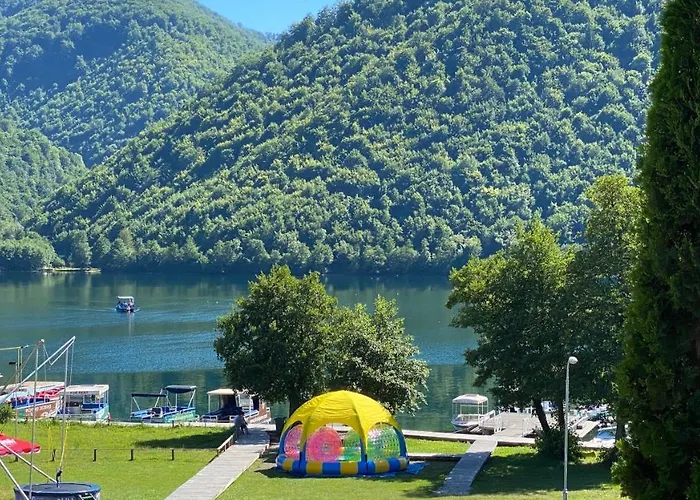 Hotel Plivsko Jezero