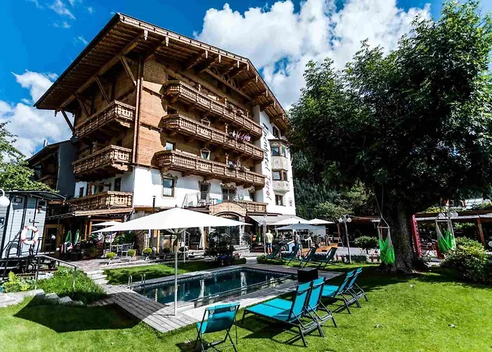 ALPENHOTEL TYROL - B&B - ADULTS ONLY - Alpines Lifestyle-Konzepthotel - dog friendly