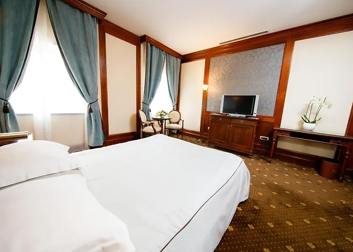 Hotel Select