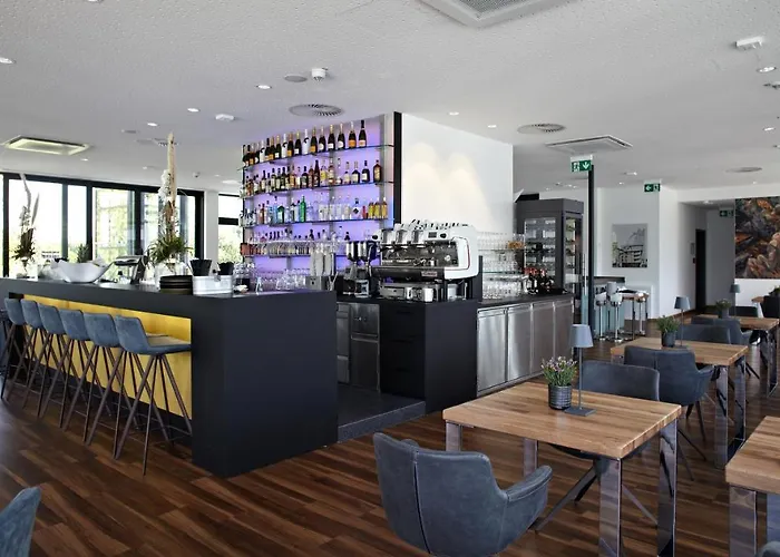 EINSTEIN Hotel am Römerpark