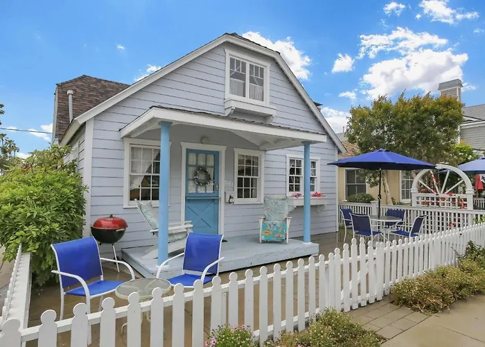 201 Amethyst Avenue