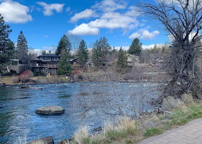 Deschutes Riverside Escape