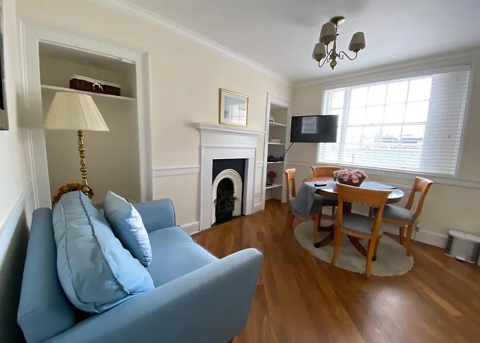 Pier View Self Catering Luxury Apartments