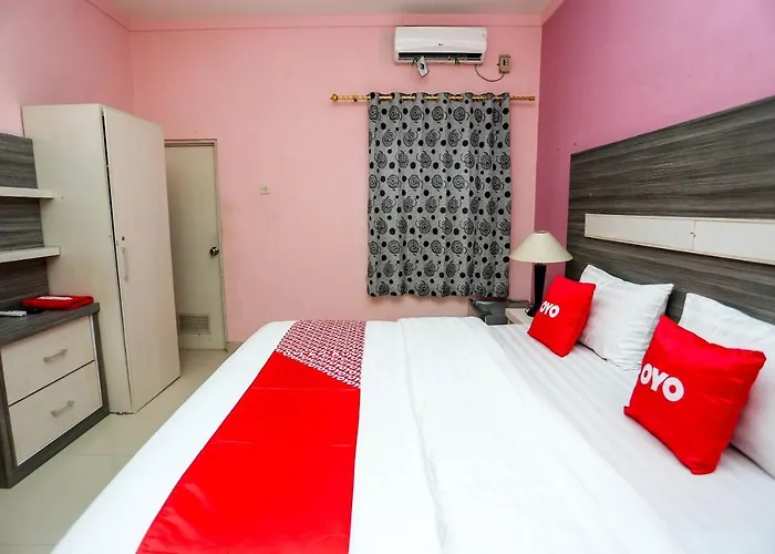 Oyo 2197 Pulau Laut Guest House