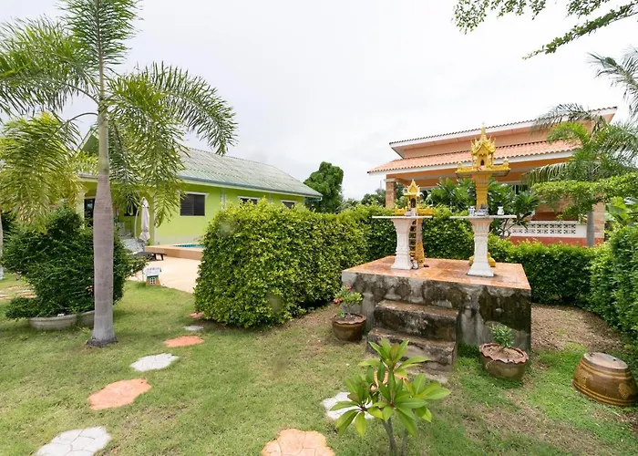 Oyo 949 Sansuk Resort Paknampran