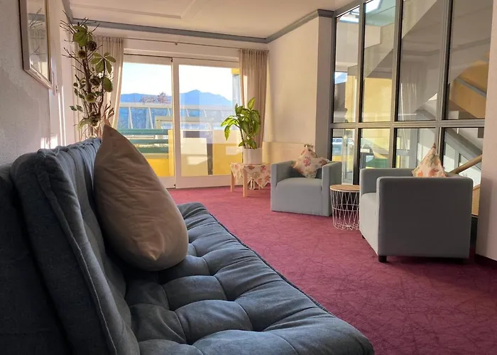 Hotel Belmont