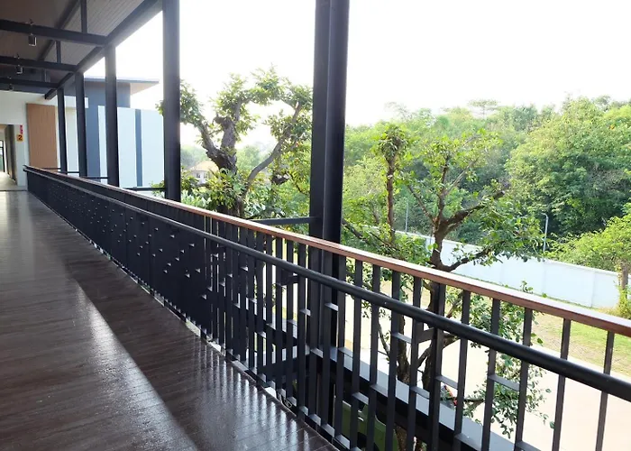De Vine House