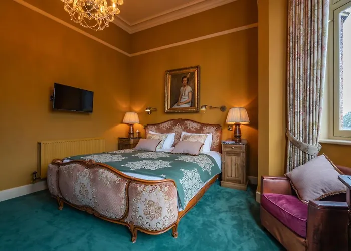 Albero Bedrooms