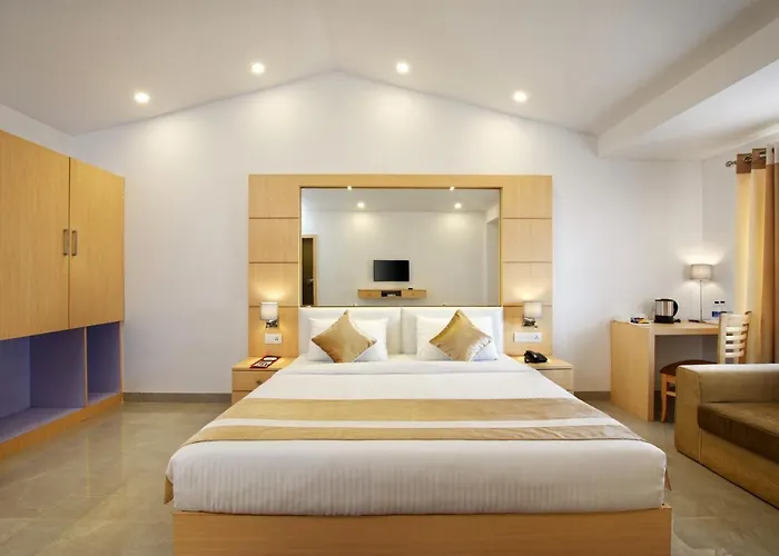 De Lagom Comforts , Comfortable Rooms With Pool & Breakfast - Near Anjuna Beach