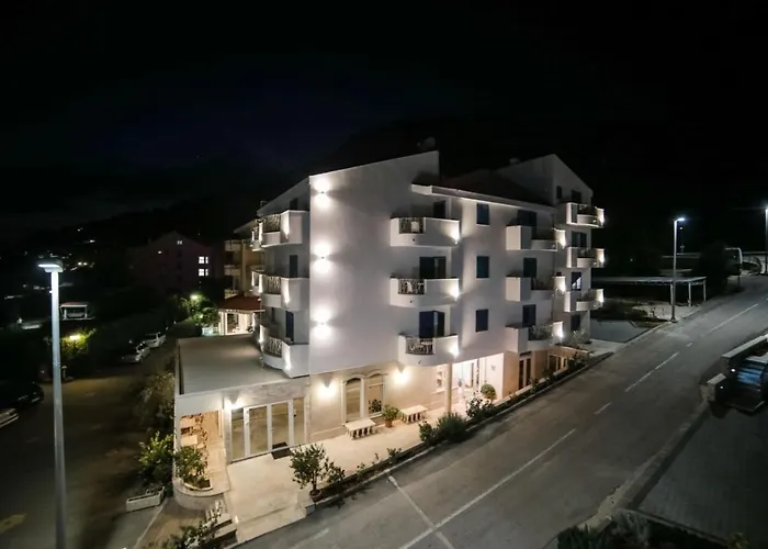 Hotel Ivando - K&S