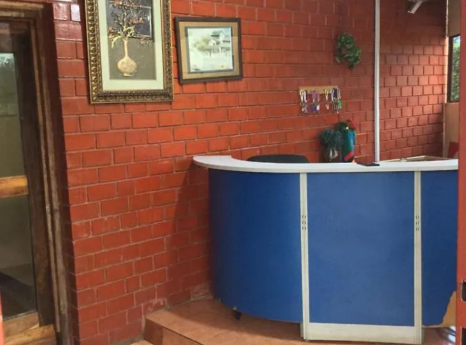 Maldec Executive Lodge