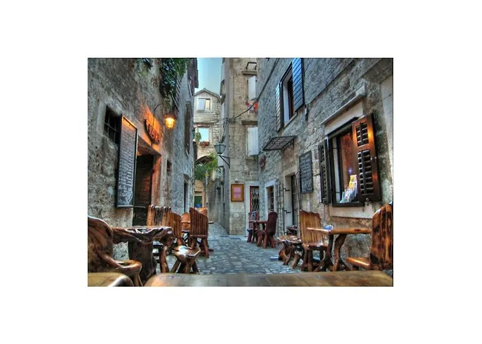 Apartment Capo Family & Capo Studio -Old Town-Parking