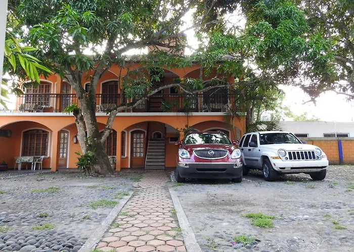 Don Luis Hostal - Sucursal Galeana - Tecolutla