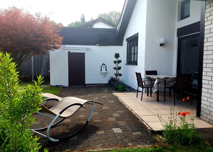 Ferienhaus Eifelschaetzchen Am Kronenburger See