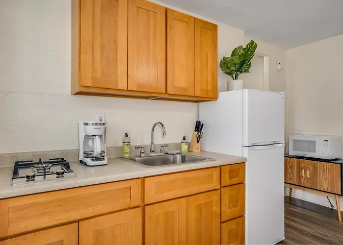 Aloha Suites Waikiki