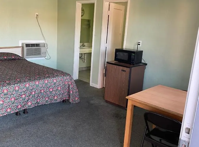 Ramona Motel