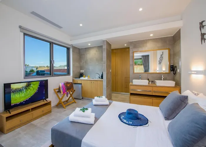 Lilium Luxury Suites