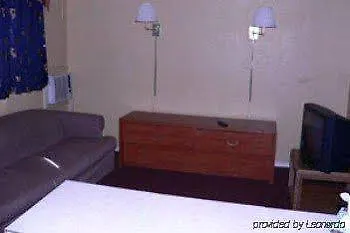 Budget Host Frontier Inn